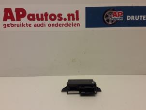 Gebruikte Computer Cruise Control Audi A6 Avant Quattro (C6) 3.0 TDI V6 24V Prijs € 34,99 Margeregeling aangeboden door AP Auto's