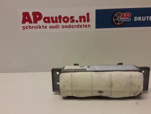 Gebruikte Airbag rechts (Dashboard) Audi A6 Avant Quattro (C6) 3.0 TDI V6 24V Prijs € 40,00 Margeregeling aangeboden door AP Autos