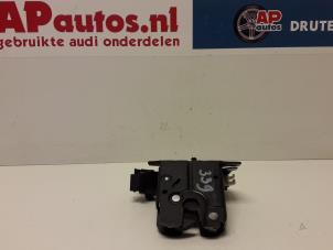 Gebruikte Achterklep Slotmechaniek Audi A6 Avant Quattro (C6) 3.0 TDI V6 24V Prijs € 14,99 Margeregeling aangeboden door AP Autos