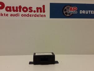Gebruikte Alarm module Audi A6 Avant (C5) 1.9 TDI 115 Prijs € 24,99 Margeregeling aangeboden door AP Auto's