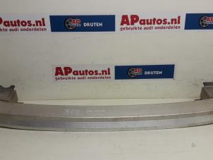 Gebruikte Bumperframe achter Audi A3 Sportback (8PA) 1.6 Prijs € 24,99 Margeregeling aangeboden door AP Auto's
