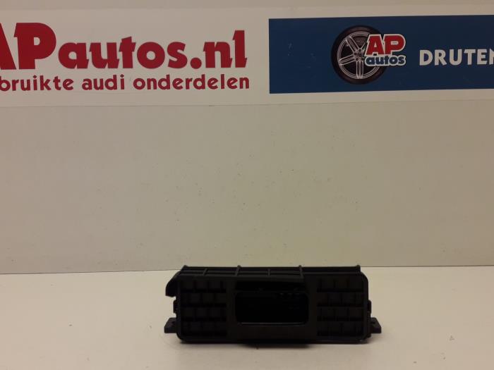 Gebruikte Boordcomputer Audi A6 Avant Quattro (C6) 3.0 TDI V6 24V Prijs € 19,99 Margeregeling aangeboden door AP Auto's