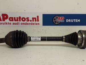 Gebruikte Aandrijfas links-voor Audi A1 Sportback (8XA/8XF) 1.2 TFSI Prijs € 34,99 Margeregeling aangeboden door AP Autos