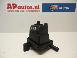Gebruikte Stuurbekrachtiging Olie Reservoir Audi A3 (8L1) 1.6 Prijs € 35,00 Margeregeling aangeboden door AP Autos
