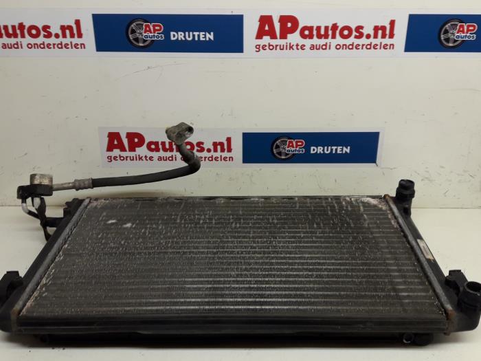 Gebruikte Radiateur Audi A3 Sportback (8PA) 1.6 Prijs € 24,99 Margeregeling aangeboden door AP Auto's
