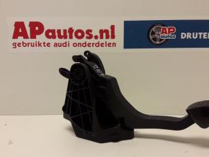 Gebruikte Koppelingspedaal Audi A1 Sportback (8XA/8XF) 1.2 TFSI Prijs € 27,50 Margeregeling aangeboden door AP Autos