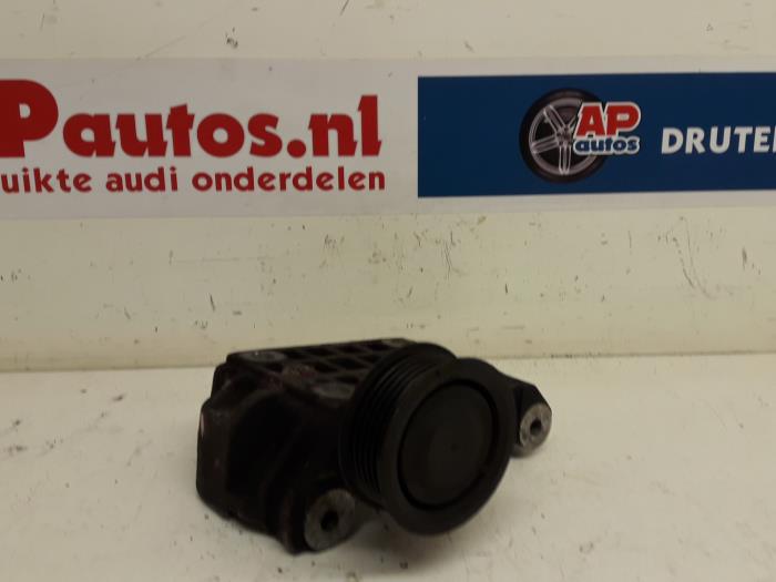 Gebruikte Dynamosteun onder Audi Q7 (4LB) 3.0 TDI V6 24V Prijs € 19,99 Margeregeling aangeboden door AP Auto's