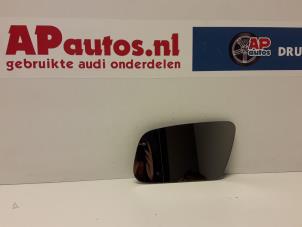 Gebruikte Spiegelglas links Audi A8 (D2) 3.7 V8 40V Quattro Prijs € 19,99 Margeregeling aangeboden door AP Autos
