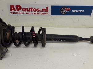 Gebruikte Schokdemperpoot links-voor Audi A4 (B7) 2.0 20V Prijs € 29,99 Margeregeling aangeboden door AP Autos