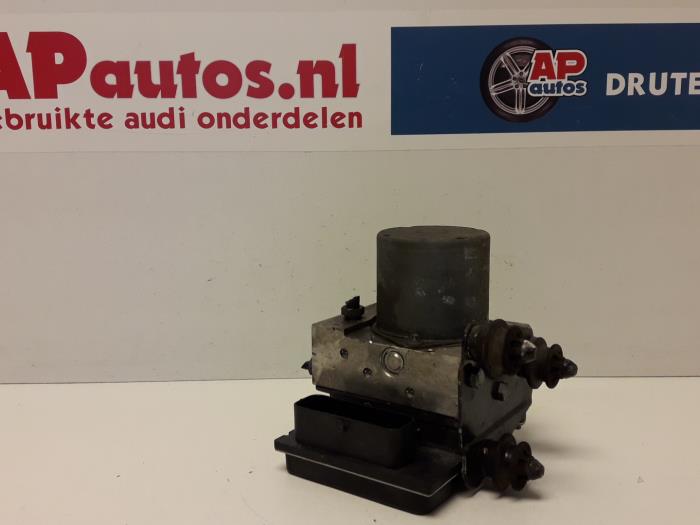Gebruikte ABS Pomp Audi A4 (B8) 1.8 TFSI 16V Prijs € 99,99 Margeregeling aangeboden door AP Auto's