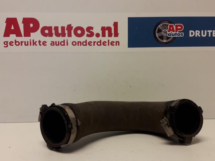 Gebruikte Intercooler Slang Audi A4 (B8) 1.8 TFSI 16V Prijs € 30,00 Margeregeling aangeboden door AP Auto's