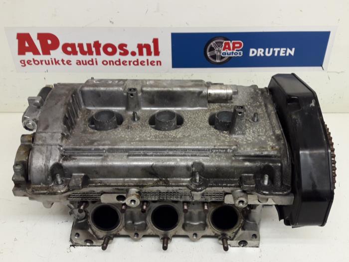 Gebruikte Cilinderkop Audi A4 Cabrio (B7) 2.4 V6 30V Prijs € 249,99 Margeregeling aangeboden door AP Auto's