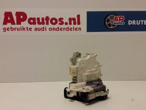 Gebruikte Portierslot Mechaniek 2Deurs links Audi A1 (8X1/8XK) 1.4 TFSI 16V 122 Prijs € 25,00 Margeregeling aangeboden door AP Autos