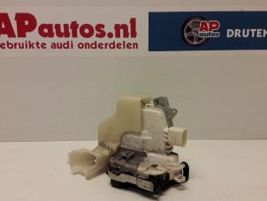 Gebruikte Portierslot Mechaniek 2deurs rechts Audi A1 (8X1/8XK) 1.4 TFSI 16V 122 Prijs € 25,00 Margeregeling aangeboden door AP Autos