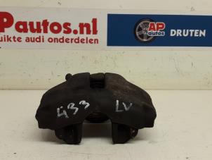Gebruikte Remklauw (Tang) links-voor Audi A6 Avant (C6) 2.4 V6 24V Prijs € 45,00 Margeregeling aangeboden door AP Autos