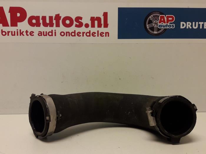 Gebruikte Intercooler Slang Audi A4 (B8) 2.0 TDI 16V Prijs € 30,00 Margeregeling aangeboden door AP Auto's