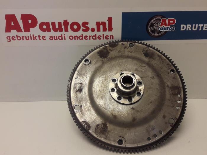 Gebruikte Starterkrans Audi A4 (B8) 1.8 TFSI 16V Prijs € 39,99 Margeregeling aangeboden door AP Auto's
