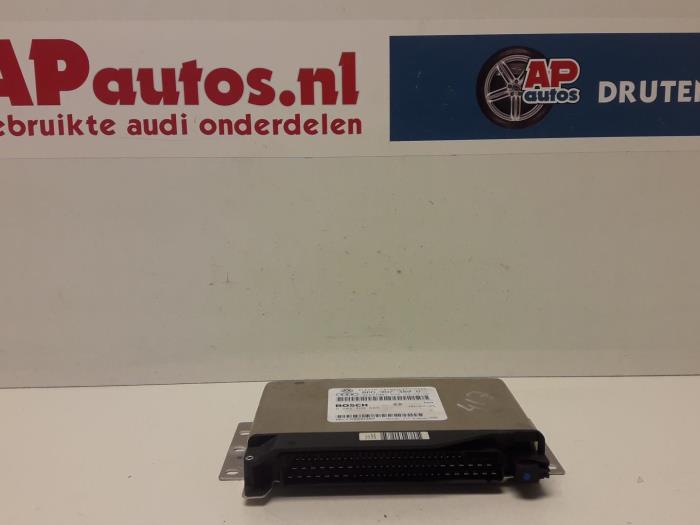 Gebruikte Computer esp Audi A4 Avant (B5) 2.4 30V Prijs € 49,99 Margeregeling aangeboden door AP Auto's