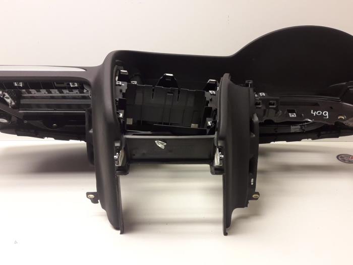 Dashboard van een Audi A4 (B8) 1.8 TFSI 16V 2008