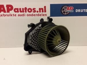Gebruikte Kachel Ventilatiemotor Audi A4 (B5) 1.8 20V Prijs € 35,00 Margeregeling aangeboden door AP Autos
