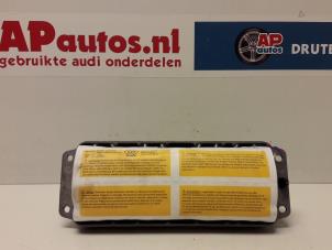 Gebruikte Airbag rechts (Dashboard) Audi A3 Sportback (8PA) 1.6 Prijs € 49,99 Margeregeling aangeboden door AP Autos