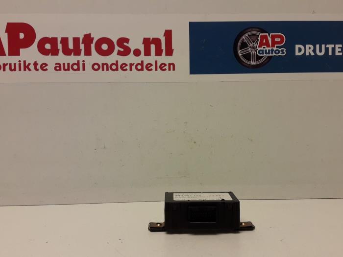 Gebruikte Alarm module Audi A4 Avant (B5) 1.9 TDI Prijs € 24,99 Margeregeling aangeboden door AP Auto's