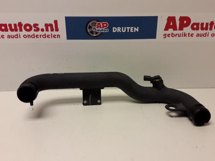 Gebruikte Intercooler Buis Audi A4 Avant (B5) 1.9 TDI Prijs € 24,99 Margeregeling aangeboden door AP Auto's