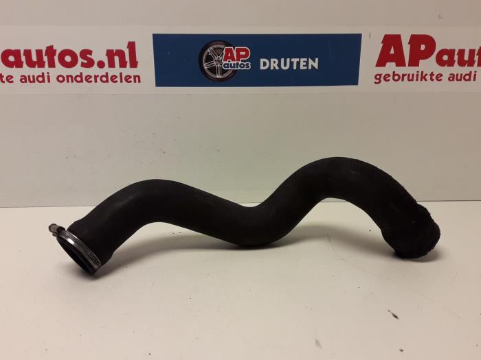 Gebruikte Intercooler Slang Audi A4 Avant (B5) 1.9 TDI Prijs € 45,00 Margeregeling aangeboden door AP Auto's