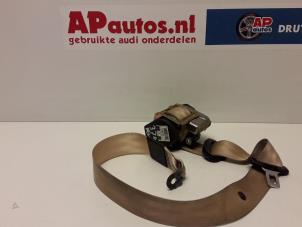 Gebruikte Veiligheidsgordel rechts-voor Audi A6 Avant (C5) 2.5 TDI V6 24V Prijs € 19,99 Margeregeling aangeboden door AP Autos