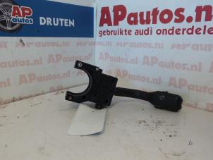 Gebruikte Ruitenwis Schakelaar Audi A4 Quattro (B5) 2.4 30V Prijs € 35,00 Margeregeling aangeboden door AP Autos