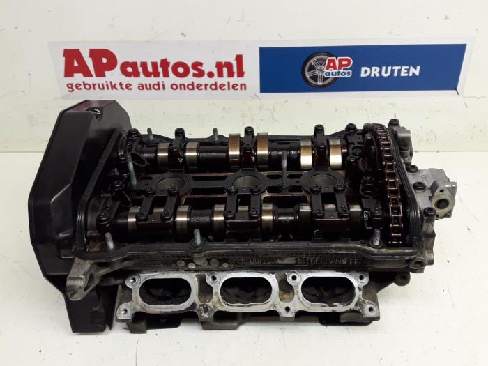 Gebruikte Cilinderkop Audi A6 (C5) 2.4 V6 30V Prijs € 249,99 Margeregeling aangeboden door AP Auto's