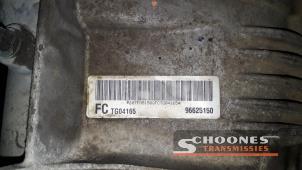 Gebruikte Tussenbak 4x4 Chevrolet Captiva Prijs € 682,50 Margeregeling aangeboden door Schoones Transmissies B.V.