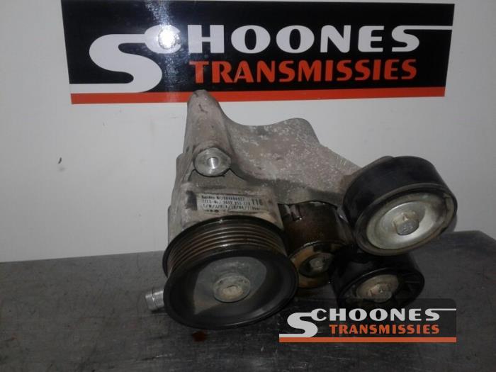 Gebruikte Pomp Servo Fiat Ducato (243/244/245/247) 2.3 JTD 16V 15 Prijs op aanvraag aangeboden door Schoones Transmissies B.V.
