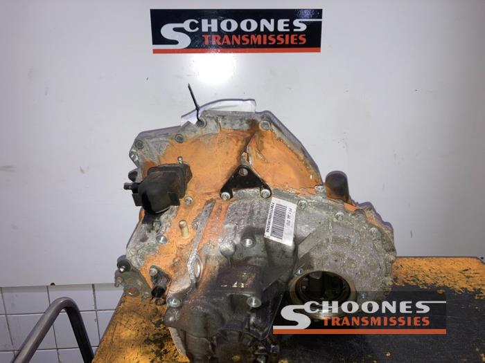 Gebruikte Versnellingsbak Renault Master II (FD/HD) Prijs € 952,88 Inclusief btw aangeboden door Schoones Transmissies B.V.