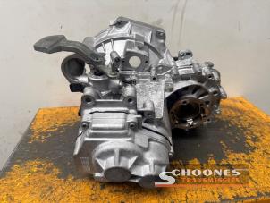 Gereviseerde Versnellingsbak Volkswagen Caddy Prijs € 1.334,03 Inclusief btw aangeboden door Schoones Transmissies B.V.