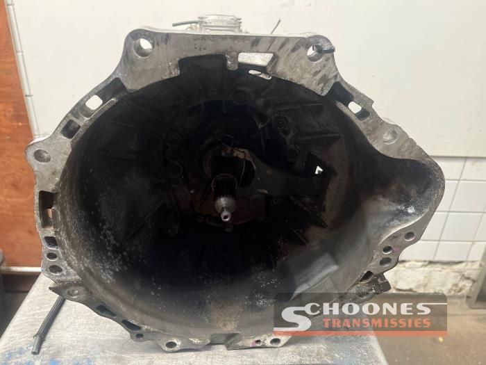 Gebruikte Versnellingsbak Toyota Hilux IV Prijs op aanvraag aangeboden door Schoones Transmissies B.V.