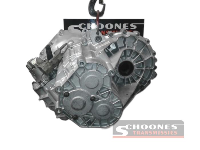 Versnellingsbak van een Ford Transit Custom 2.2 TDCi 16V 2015