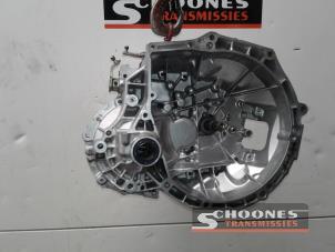 Gereviseerde Versnellingsbak Peugeot 207 Prijs € 825,83 Inclusief btw aangeboden door Schoones Transmissies B.V.