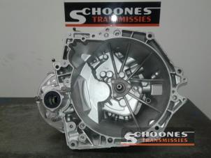 Gereviseerde Versnellingsbak Peugeot Expert (V1/VA/VB/VE/VF/VT/VY) Prijs € 1.143,45 Inclusief btw aangeboden door Schoones Transmissies B.V.