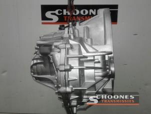 Gereviseerde Versnellingsbak Opel Vivaro Prijs € 1.334,03 Inclusief btw aangeboden door Schoones Transmissies B.V.