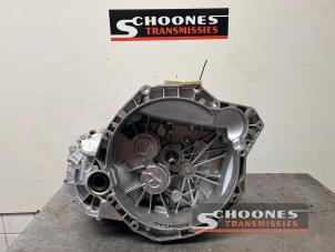 Gereviseerde Versnellingsbak Renault Master Prijs € 1.143,45 Inclusief btw aangeboden door Schoones Transmissies B.V.