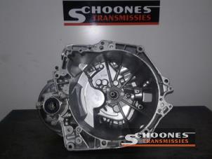 Gereviseerde Versnellingsbak Peugeot Partner 1.6 HDI 16V Prijs € 825,83 Inclusief btw aangeboden door Schoones Transmissies B.V.