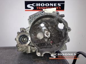 Gebruikte Versnellingsbak Volkswagen Fox (5Z) 1.4 16V Prijs € 262,50 Margeregeling aangeboden door Schoones Transmissies B.V.