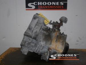 Gebruikte Versnellingsbak Volkswagen Fox (5Z) 1.4 16V Prijs € 262,50 Margeregeling aangeboden door Schoones Transmissies B.V.