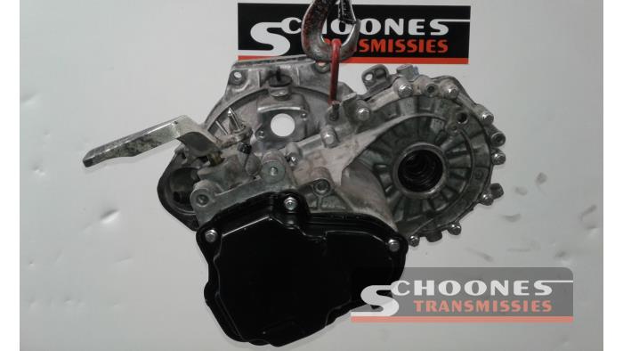 Versnellingsbak van een Volkswagen Polo IV (9N1/2/3) 1.4 TDI 75 2002