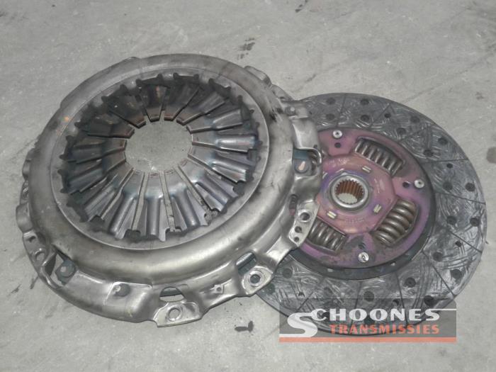 Gebruikte Koppelingsset (compleet) Nissan Navara Prijs € 105,00 Margeregeling aangeboden door Schoones Transmissies B.V.