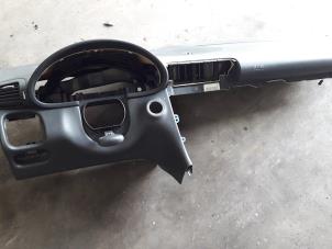 Gebruikte Dashboard Mercedes C (W203) 2.6 C-240 V6 18V Prijs op aanvraag aangeboden door Tijdeman Mercedes Onderdelen