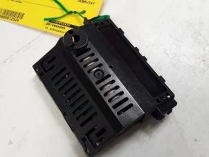 Gebruikte PDC paneel Mercedes CLK (R209) 3.0 280 V6 18V Prijs € 30,00 Margeregeling aangeboden door Tijdeman Mercedes Onderdelen