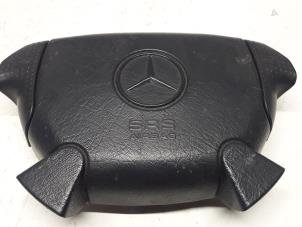 Gebruikte Airbag links (Stuur) Mercedes SLK (R170) 2.0 200 16V Prijs op aanvraag aangeboden door Tijdeman Mercedes Onderdelen