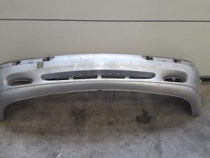 Gebruikte Voorbumper Mercedes S (W220) 4.3 S-430 V8 24V Prijs op aanvraag aangeboden door Tijdeman Mercedes Onderdelen